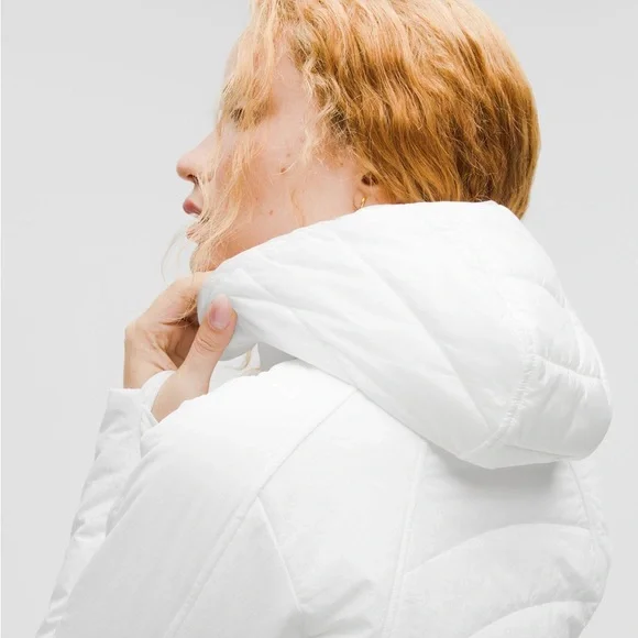 Lululemon Another Mile Jacket - Picture 4 of 16